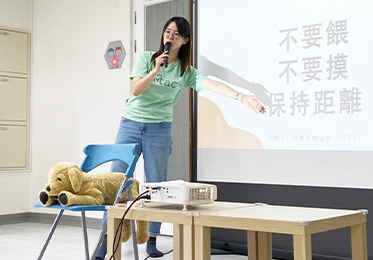 台灣之星有實體講座喔，有興趣的朋友可以了解一下喔 ( 內有捐款收據 )